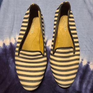 Aerosoles slip on shoes